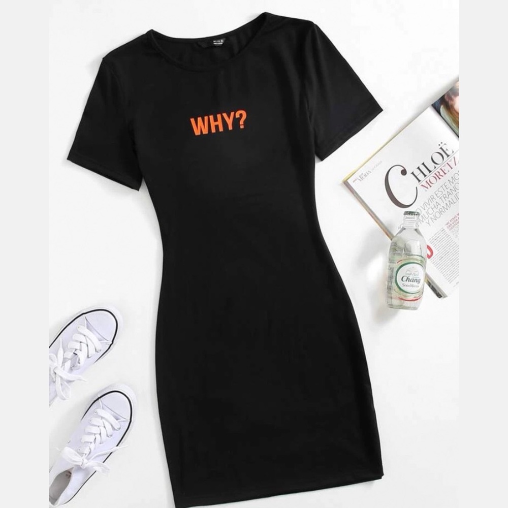 Black Letter Graphic Body-con T-Shirt Dress
